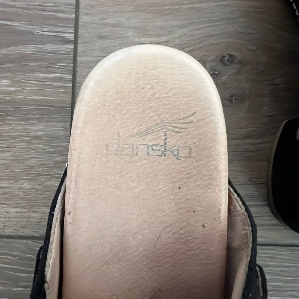 Dansko clogs - Picture 5 of 8